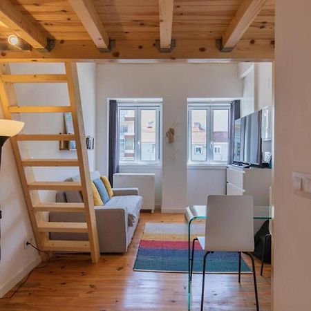 Tiny Retreat In Lisbon Apartment Exterior photo
