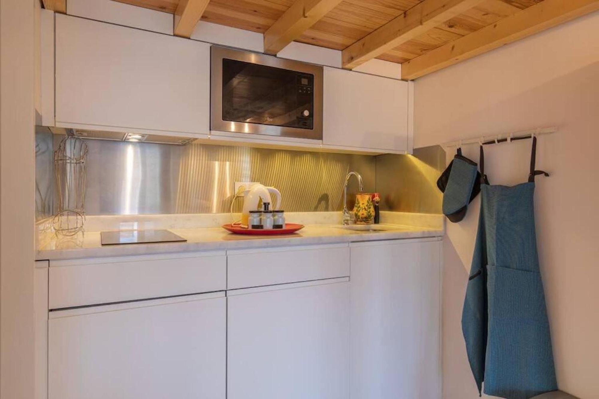 Tiny Retreat In Lisbon Apartment Exterior photo